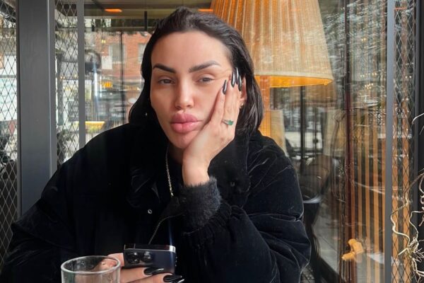 Fjolla Morina shkel rregullat në Prishtinë – Video