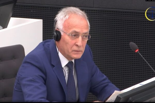 Jakup Krasniqi me fjalë të forta në Hagë: “Më janë mohuar të drejtat e njeriut”