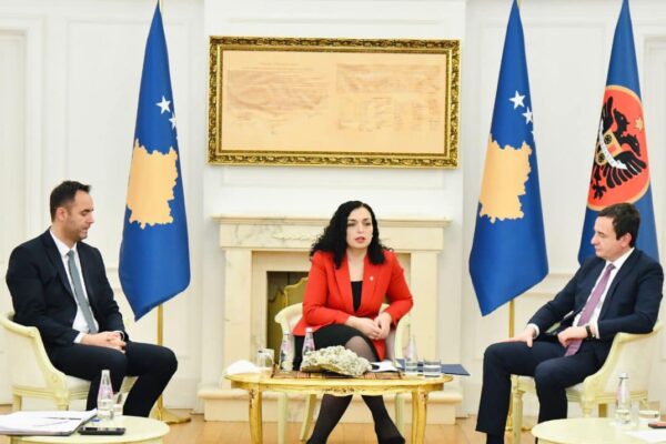 Kurti heq dorë nga Osmani, drejt propozimit të Konjufcës për president