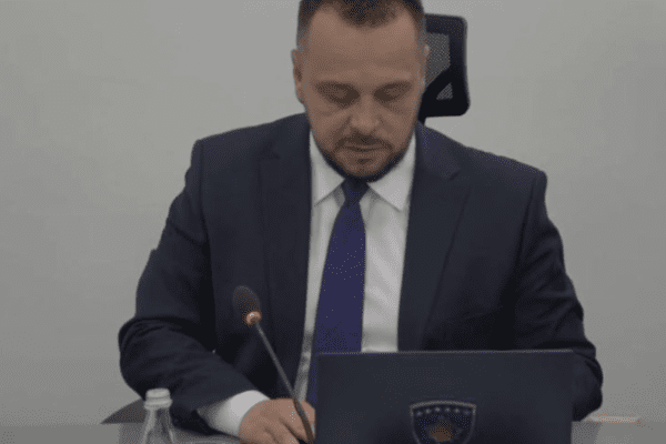 Vendim i rëndësishëm! Kosova drejt marrëveshjes ushtarake me Turqinë – çfarë pritet të ndryshojë?