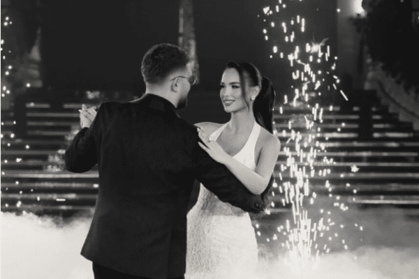 Vesel Kurtishaj dhe partnerja e tij Rrezja konfirmojnë shtatzëninë, vetëm një muaj pas dasmës