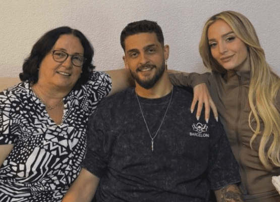 “Familja” – momenti i ëmbël i Gimbos me Selin dhe nënën e tij në Istog